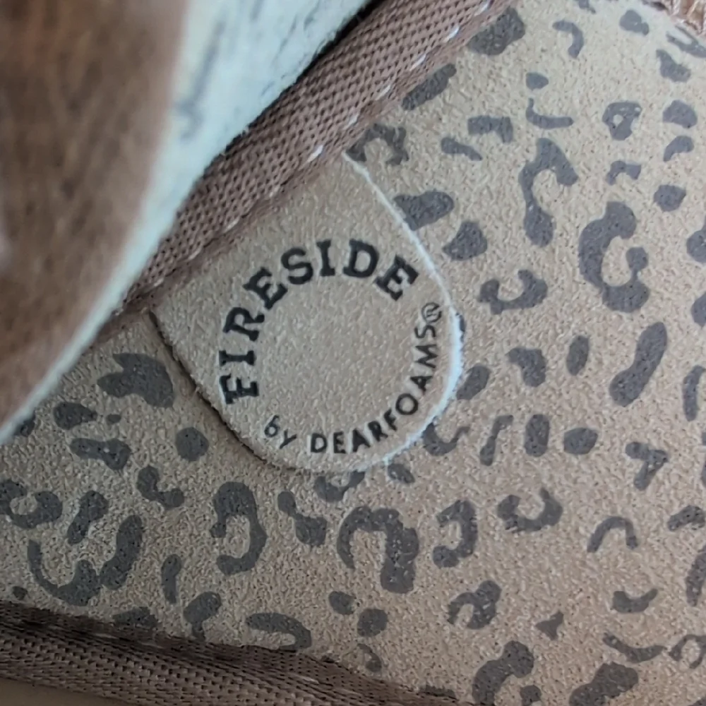 NWOT FIRESIDE Kids Cozy Leopard Slippers - Tan